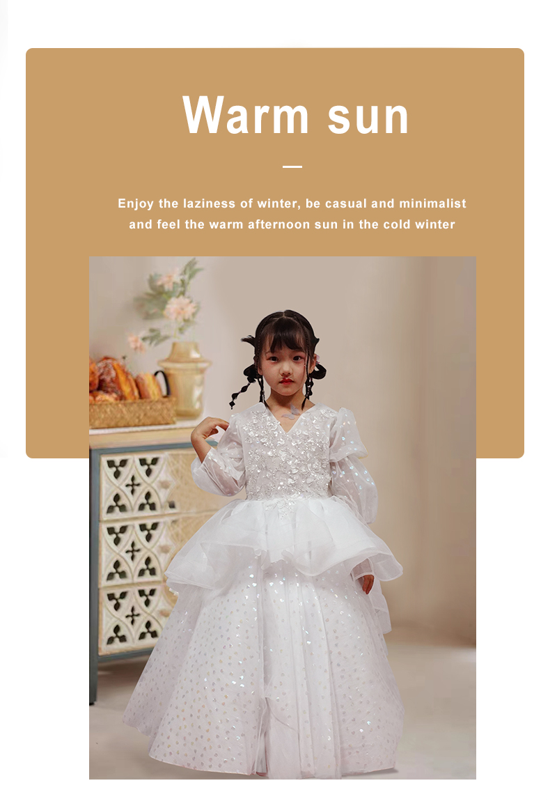 Light up the children's skirts