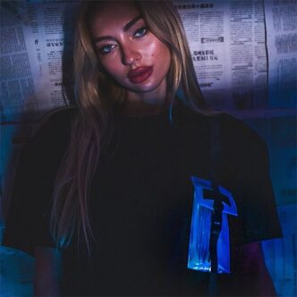Trending T-Shirts: Must-Have Fashion LED T-Shirts for Your Wardrobe - Lumisonata