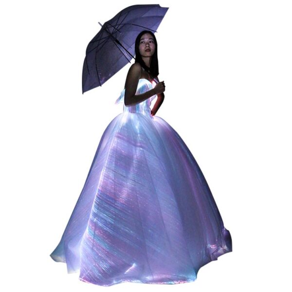 Light-up dress, Sparkle a stunning light-up wedding dress - Lumisonata - Image 3