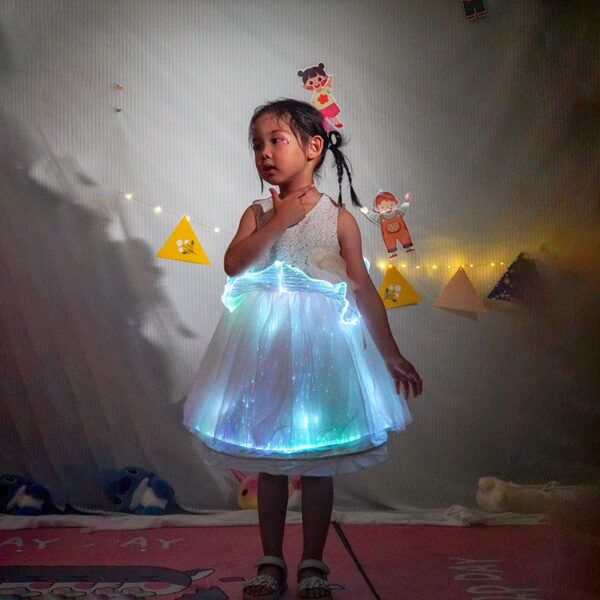 Ruffle pleated luminous dress small short dress - Image 4